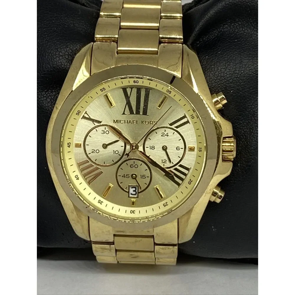 Michael Kors MK5605 Women's Stainless Steel Analog Dial Quartz Wrist Watch XX922